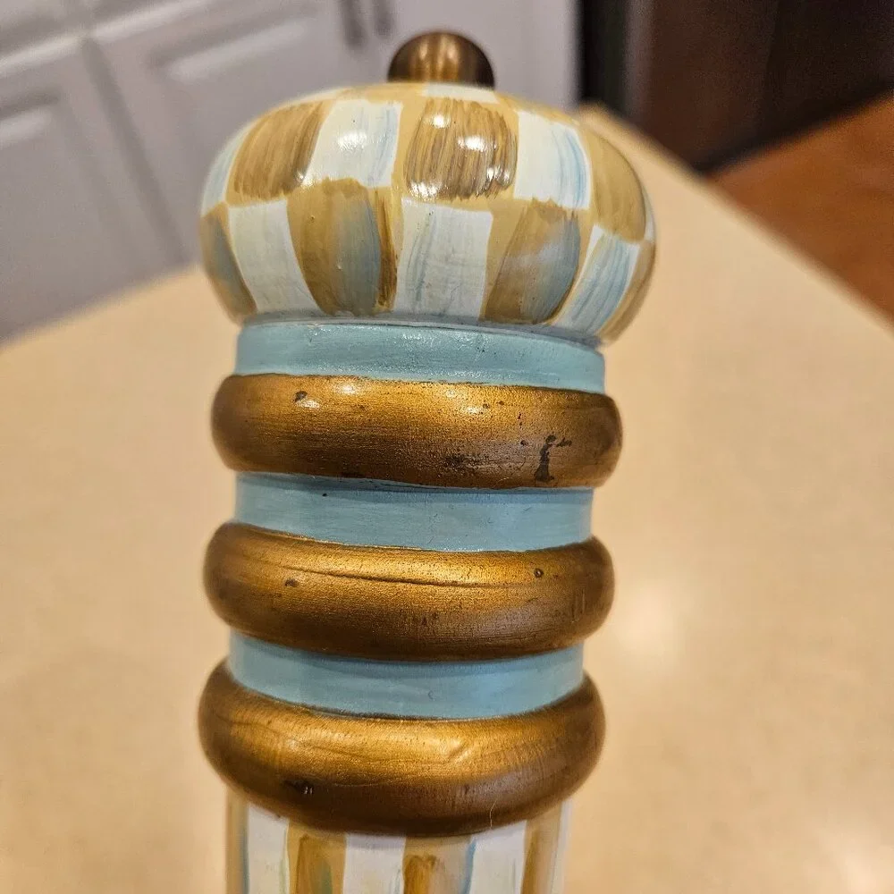 RARE RETIRED MACKENZIE CHILDS TALL PARCHMENT CHECK WOOD SALT PEPPER MILL GRINDER